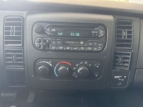 Used 2002 Dodge Dakota SLT image 13