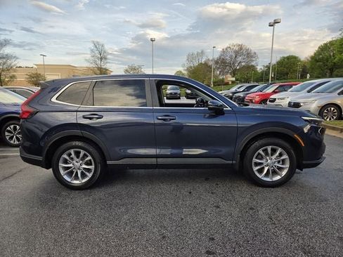 Used 2025 Honda CR-V EX image 8