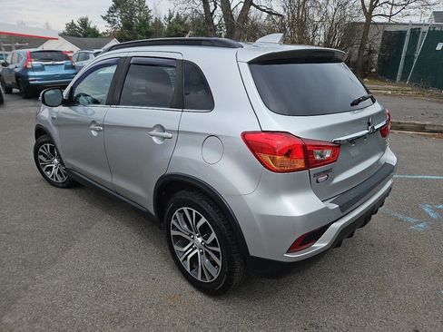 Used 2018 Mitsubishi Outlander Sport SEL image 5
