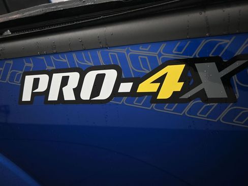 Used 2014 Nissan Frontier PRO-4X image 37