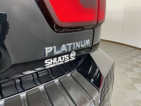 Used 2022 Nissan Armada Platinum w/ Captain's Chairs Package AWD/4WD image 12