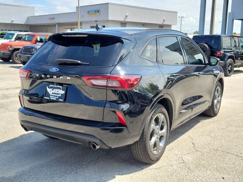 Used 2024 Ford Escape ST-Line FWD image 4