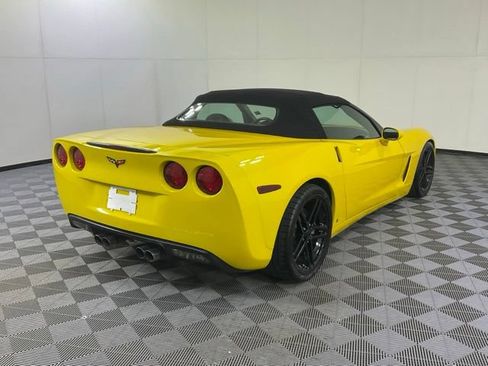 Used 2007 Chevrolet Corvette Convertible w/ Preferred Equipment Group RWD image 6