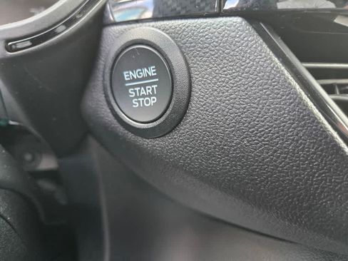 Used 2025 Ford Escape ST-Line FWD image 16