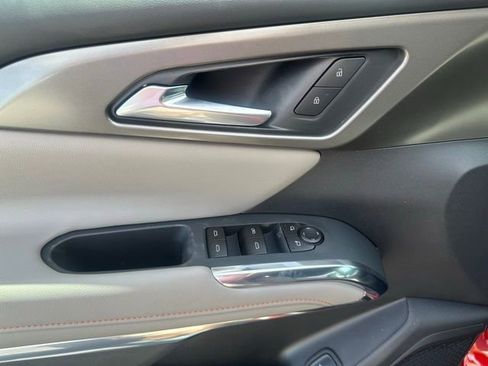 New 2026 Chevrolet Traverse LT w/ LPO, Floor Liner Package AWD/4WD image 3