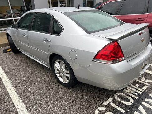 Used 2015 Chevrolet Impala LTZ image 16