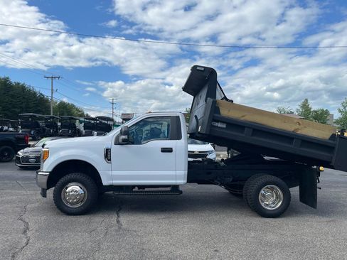 Used 2017 Ford F350 XL w/ Power Equipment Group AWD/4WD image 3