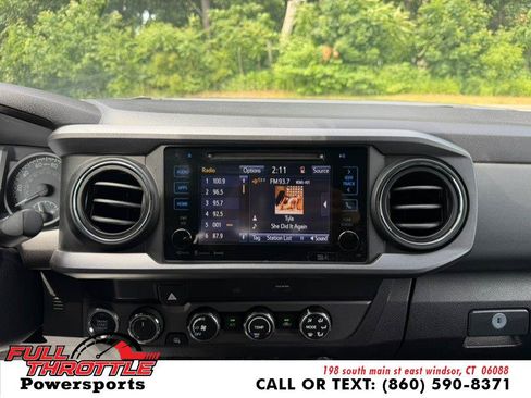 Used 2019 Toyota Tacoma TRD Off-Road AWD/4WD image 22