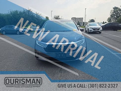 Used 2023 Honda Odyssey EX-L image 3