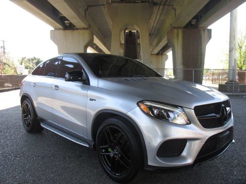 Used 2019 Mercedes-Benz GLE 43 AMG 4MATIC Coupe image 23