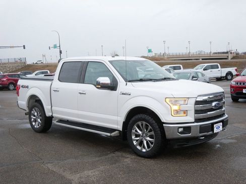 Used 2017 Ford F150 Lariat w/ Equipment Group 502A Luxury image 3