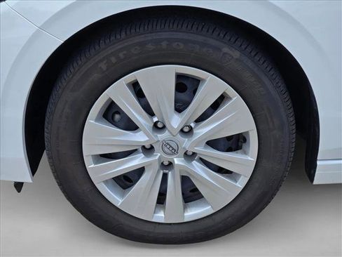 Used 2025 Nissan Sentra S FWD image 22