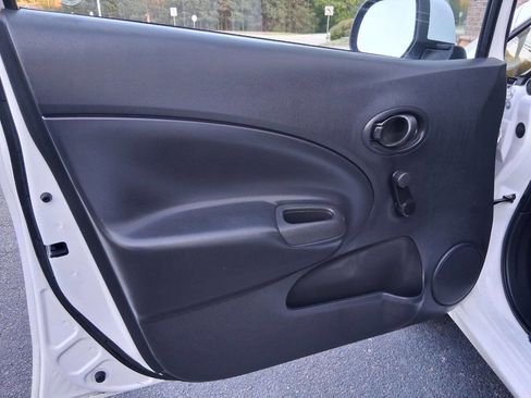 Used 2014 Nissan Versa Note S FWD image 20