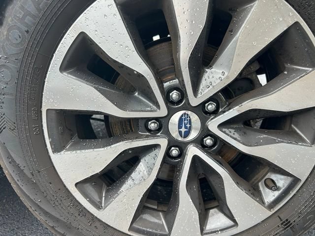 Used 2025 Subaru Outback Limited AWD/4WD image 8
