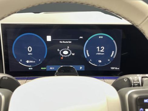 Used 2024 Hyundai Santa Fe Calligraphy image 18