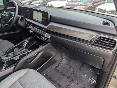 Certified 2024 Kia Telluride SX Prestige X-Pro image 24