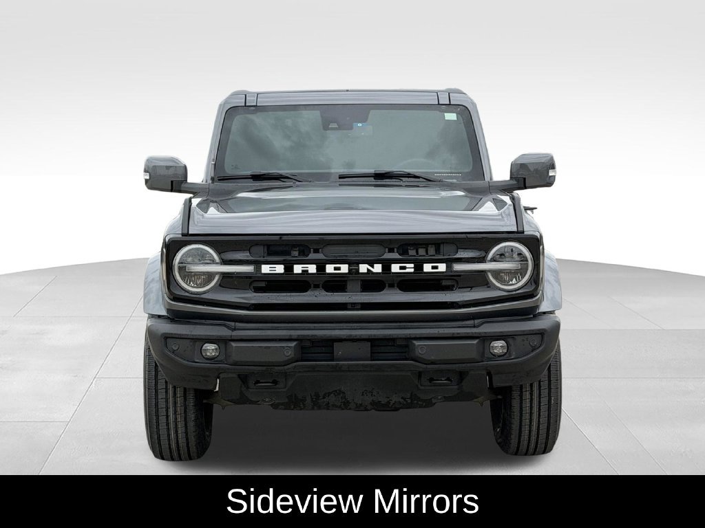 Used 2023 Ford Bronco Outer Banks AWD/4WD image 3