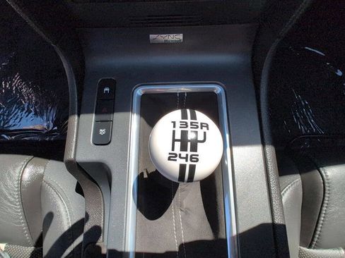 Used 2010 Ford Mustang Shelby GT500 image 14