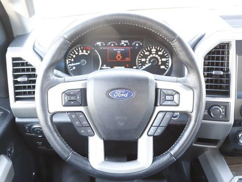 Used 2017 Ford F150 Lariat AWD/4WD image 19