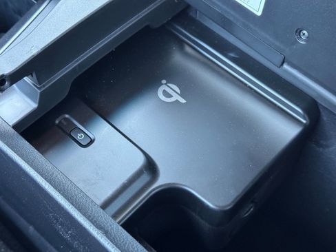 Used 2022 Lexus ES 300h w/ Premium Package image 34