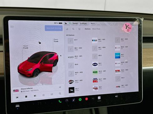 Used 2025 Tesla Model Y Long Range image 18