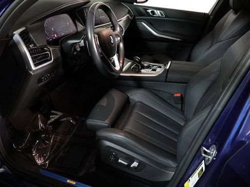 Used 2022 BMW X5 xDrive40i w/ Premium Package AWD/4WD image 13