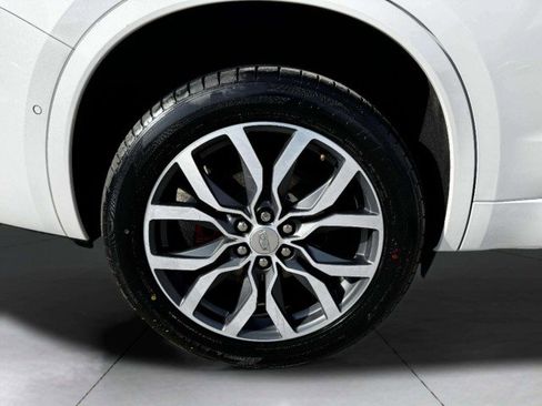 Used 2024 Cadillac XT6 Sport w/ Technology Package image 52