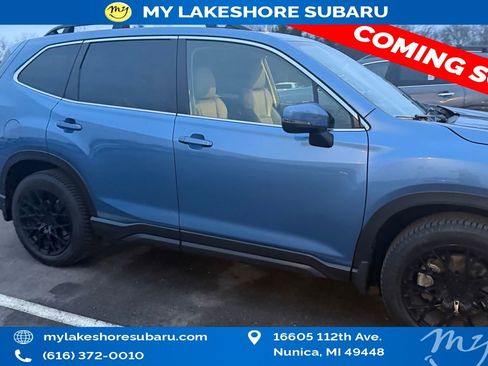 Used 2022 Subaru Forester Limited w/ Popular Package #2 image 9