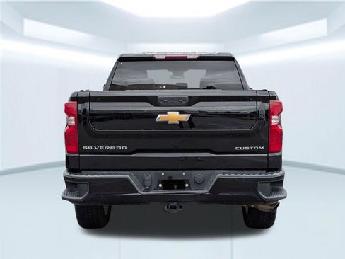 Used 2022 Chevrolet Silverado 1500 Custom RWD image 5