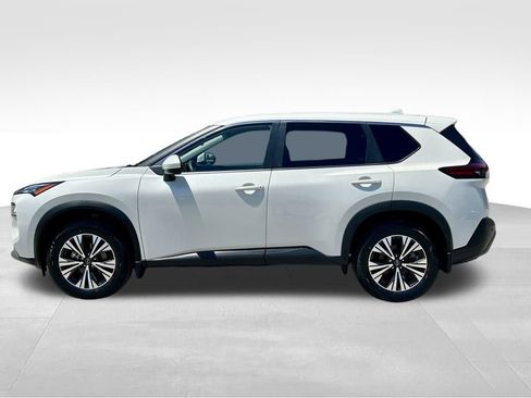 Certified 2023 Nissan Rogue SV FWD image 10
