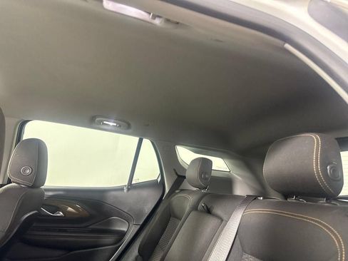 Used 2018 GMC Terrain SLE w/ Driver Convenience Package FWD image 27