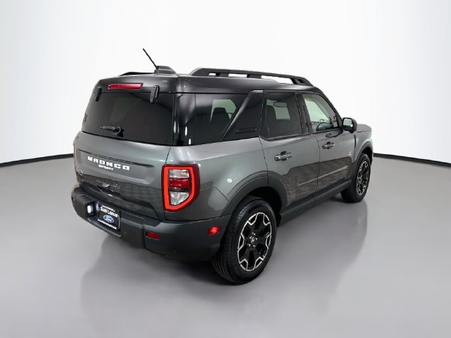 Used 2025 Ford Bronco Sport Outer Banks w/ Outer Banks Tech Package+ AWD/4WD image 7