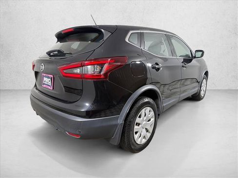 Used 2020 Nissan Rogue Sport S FWD image 3