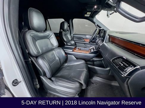 Used 2018 Lincoln Navigator Reserve w/ Technology Package image 35