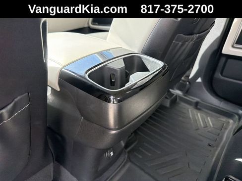 Used 2023 Kia Telluride EX w/ EX Captain's Chair Package FWD image 25