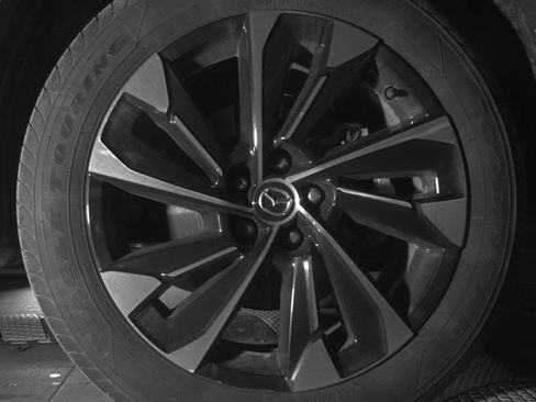 Used 2025 MAZDA CX-50 2.5 Hybrid w/ Premium Plus Pkg image 15