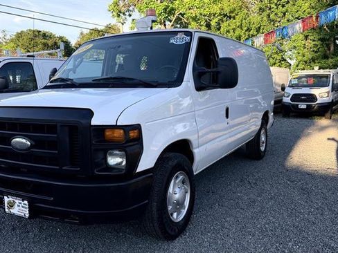 Used 2014 Ford E-350 and Econoline 350 Super Duty RWD image 5