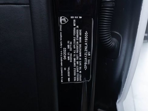 Used 2022 Lamborghini Urus AWD/4WD image 65
