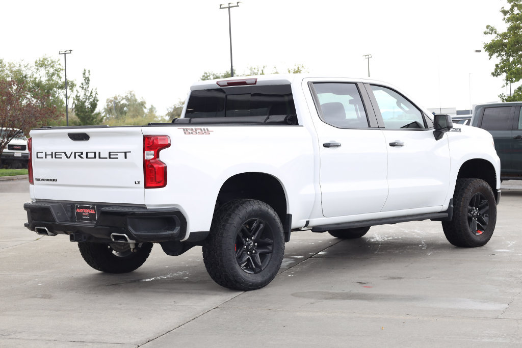 Used 2024 Chevrolet Silverado 1500 LT Trail Boss w/ LT Trail Boss Premium Package AWD/4WD image 6