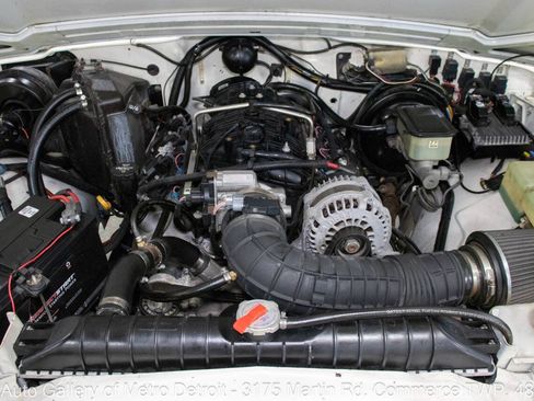 Used 1987 Jeep Grand Wagoneer AWD/4WD image 20