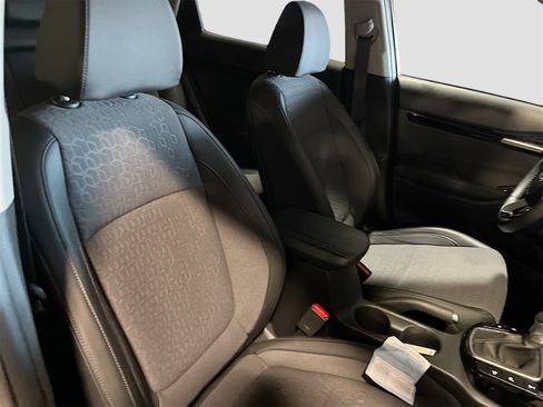 Used 2024 Kia Seltos S image 29