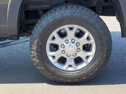 Used 2019 RAM 2500 Laramie AWD/4WD image 8