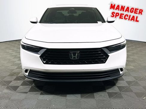 Used 2024 Honda Accord EX image 3