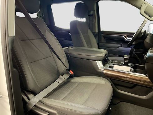 Used 2025 Chevrolet Silverado 1500 RST w/ Convenience Package II AWD/4WD image 30