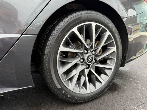 Used 2021 Hyundai Sonata Limited image 31