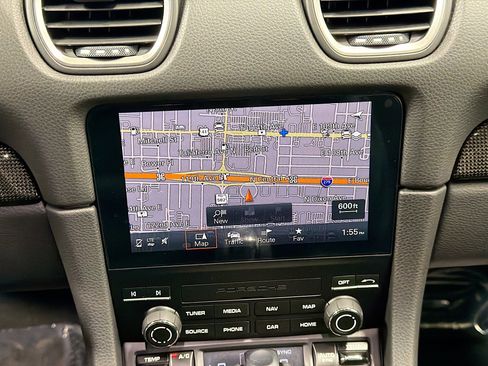 Used 2024 Porsche 718 Cayman image 27