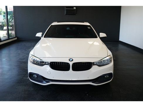 Used 2019 BMW 430i Coupe w/ Convenience Package RWD image 2