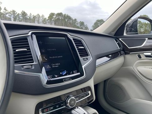 Used 2019 Volvo XC90 T6 Momentum w/ Advanced Package image 18