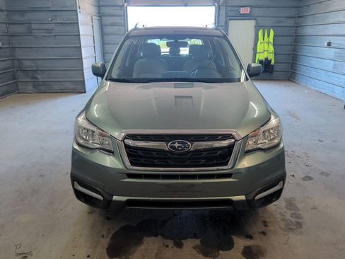 Used 2017 Subaru Forester 2.5i Premium w/ All-Weather Package AWD/4WD image 7