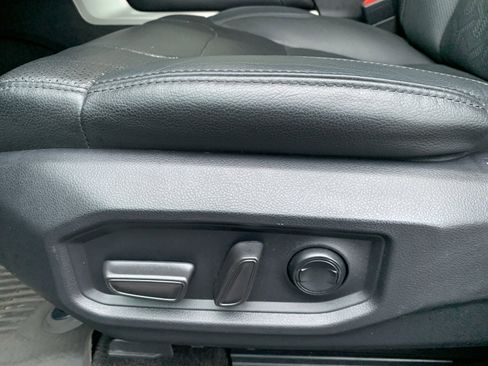 Used 2023 Toyota Tundra Limited image 20